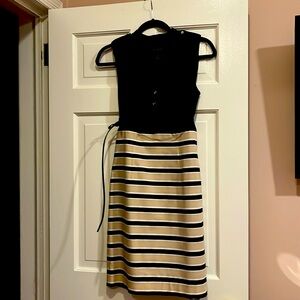 White House black market size 6 Excellent condition.